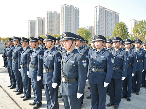 廣東精誠(chéng)衛(wèi)士在服務(wù)區(qū)巡邏中常見(jiàn)的幾種可疑情況及處理措施